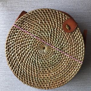 NEW without tag ROUND SiZE RATTAN Bags